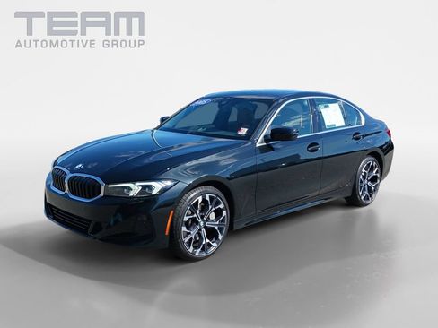 Used 2025 BMW 330i Sedan w/ Convenience Package RWD image 3