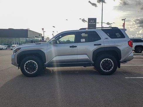 New 2025 Toyota 4Runner TRD Off-Road Premium image 8