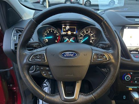 Used 2017 Ford Escape Titanium image 14