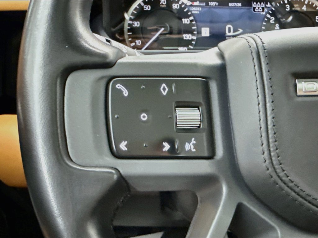 Used 2023 Land Rover Defender 110 X AWD/4WD image 11