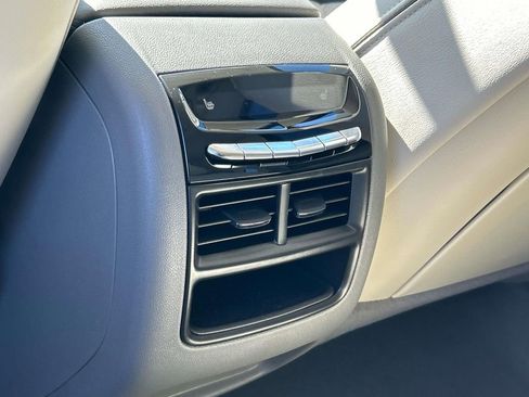 New 2026 Cadillac XT5 Premium Luxury w/ Driver Assist Package image 18