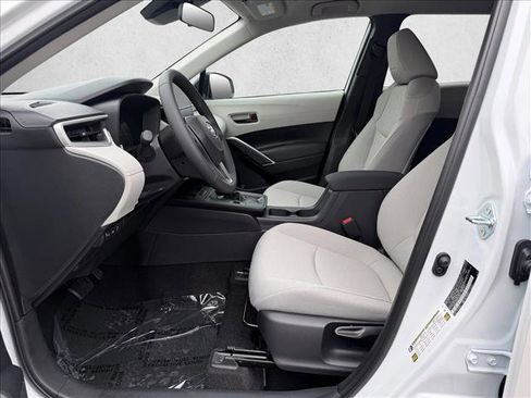 New 2026 Toyota Corolla Cross LE image 11