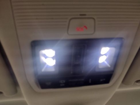 New 2025 Volkswagen ID. Buzz 1st Edition image 51