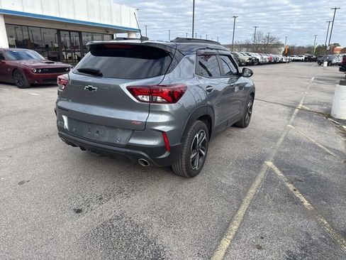 Used 2021 Chevrolet TrailBlazer RS w/ Sun and Liftgate Package image 3