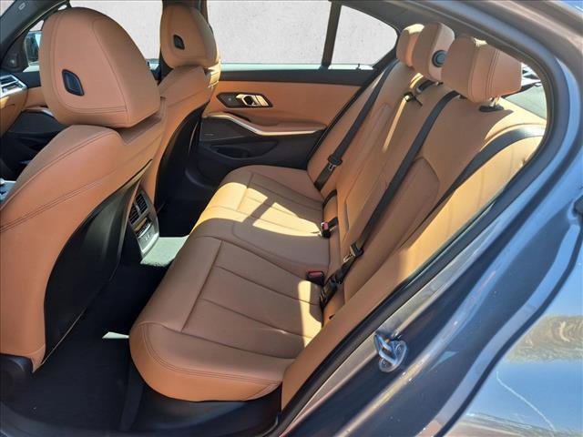 Used 2026 BMW 330i Sedan w/ M Sport Package RWD image 14