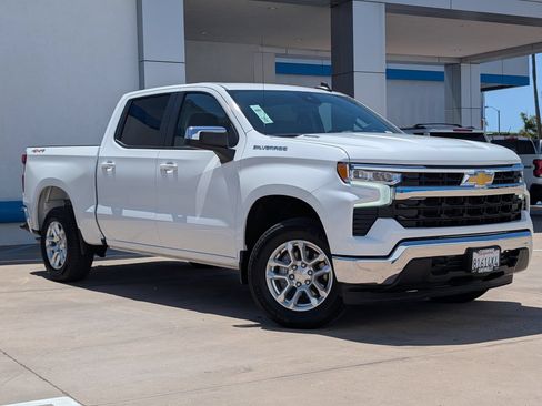 Used 2026 Chevrolet Silverado 1500 LT AWD/4WD image 2
