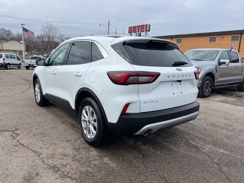 Certified 2023 Ford Escape Active w/ Tech Pack #2 image 6