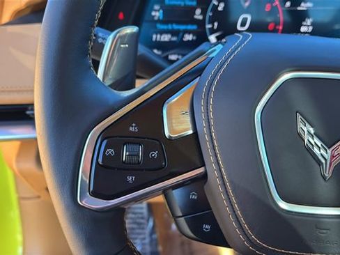 Used 2023 Chevrolet Corvette Stingray Premium Conv w/ Z51 Performance Package image 20