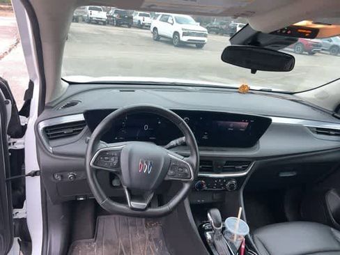 Used 2025 Buick Encore GX Sport Touring w/ Advanced Technology Package image 6