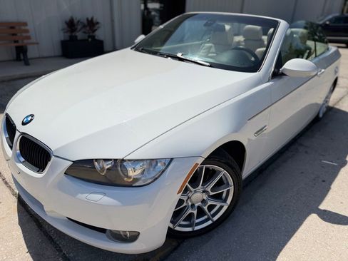 Used 2008 BMW 328i Convertible RWD image 9
