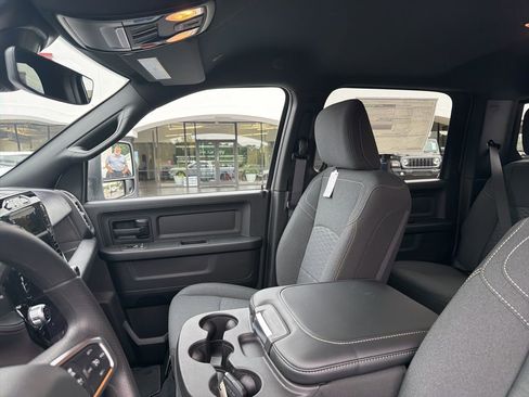 New 2026 RAM 2500 Tradesman AWD/4WD image 30