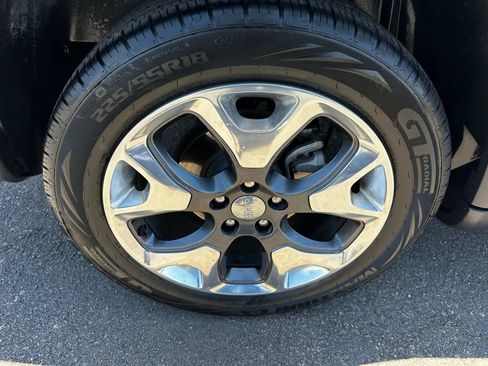 Used 2021 Jeep Compass Limited FWD image 10