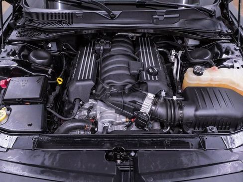 Used 2022 Dodge Challenger R/T Scat Pack RWD image 28
