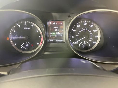 Used 2018 Hyundai Santa Fe SE image 28