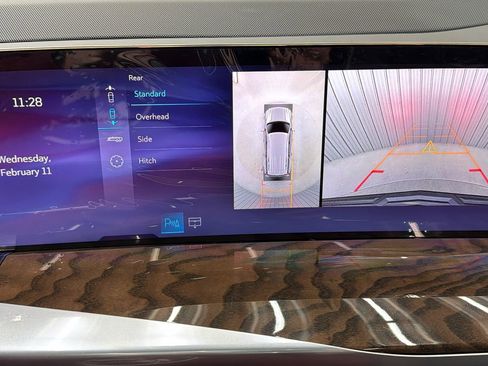 Used 2025 Cadillac Escalade Sport Platinum w/ LPO, ONYX Package image 20