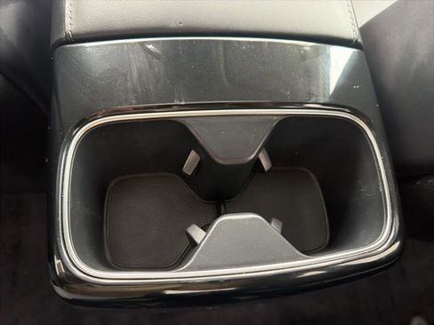 Certified 2024 Kia Telluride S w/ S Sunroof Package image 17