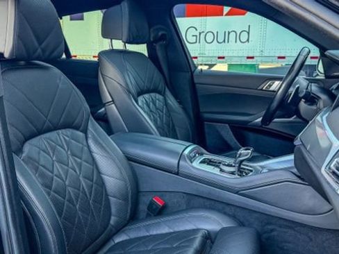 Used 2023 BMW X6 M50i w/ Executive Package image 40