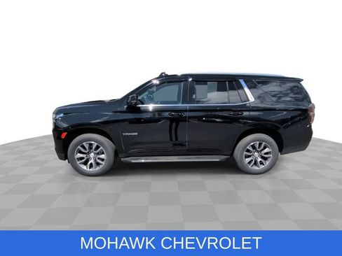 Used 2022 Chevrolet Tahoe LT w/ Luxury Package AWD/4WD image 6
