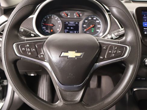 Used 2024 Chevrolet Malibu LT FWD image 3
