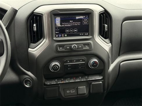 Used 2024 Chevrolet Silverado 1500 Custom image 14