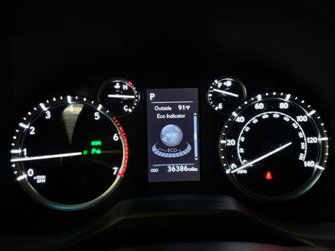 Used 2023 Lexus GX 460 Premium w/ Premium Package AWD/4WD image 14