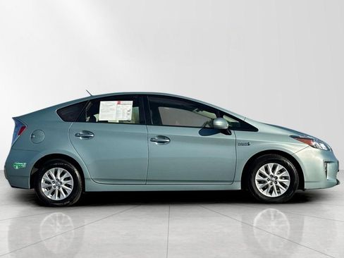 Used 2012 Toyota Prius Plug-In Hybrid image 7