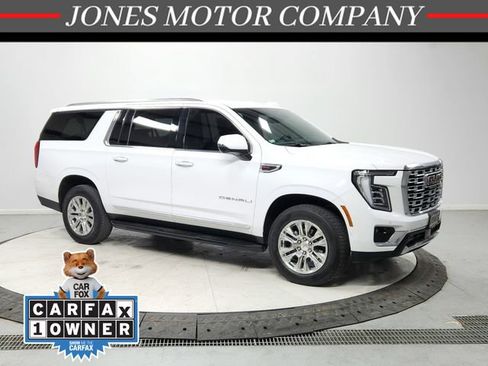 Used 2025 GMC Yukon XL Denali AWD/4WD image 1