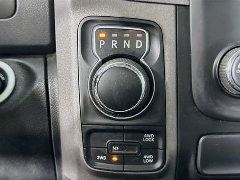 Used 2017 RAM 1500 Express w/ Black Ram 1500 Express Group AWD/4WD image 18