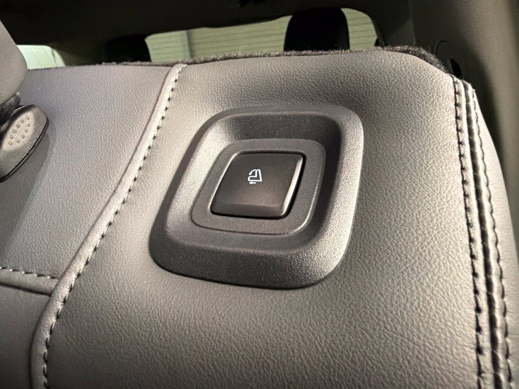 New 2027 Ford Expedition Active AWD/4WD image 35