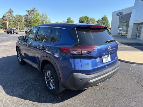 Used 2021 Nissan Rogue S image 8