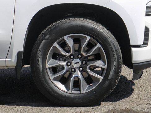 Used 2020 Chevrolet Silverado 1500 RST AWD/4WD image 41