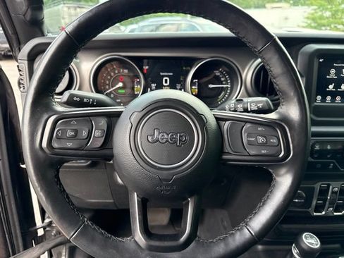 Used 2023 Jeep Wrangler Unlimited w/ Cold Weather Group AWD/4WD image 12