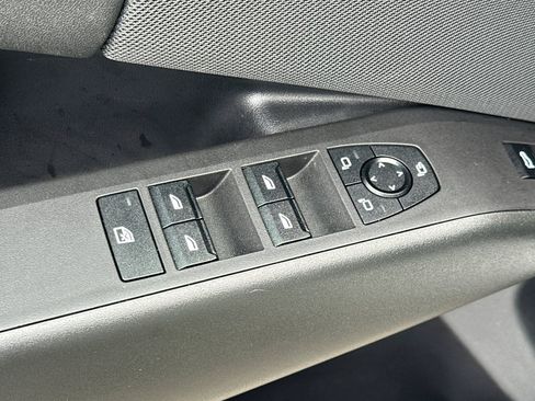 Used 2025 BMW X3 xDrive30i w/ Premium Package image 13