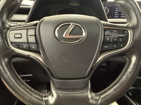 Used 2022 Lexus UX 250h w/ Luxury Package AWD/4WD image 44