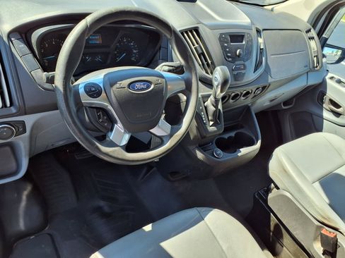 Used 2018 Ford Transit 150 130 Low Roof RWD image 7