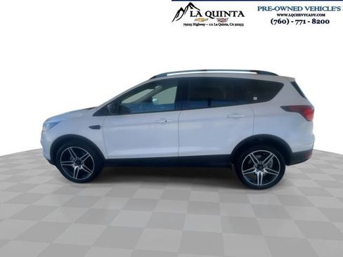 Used 2019 Ford Escape SEL FWD image 5
