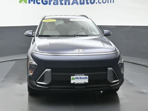 Used 2025 Hyundai Kona SEL image 4