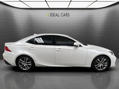 Used 2019 Lexus IS 300 w/ Accessory Package 2 RWD image 4