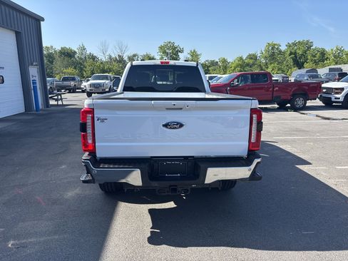 Used 2024 Ford F350 Lariat w/ Camper Package image 4