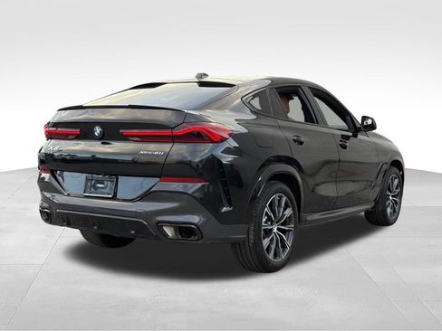 Used 2024 BMW X6 xDrive40i w/ Premium Package AWD/4WD image 7