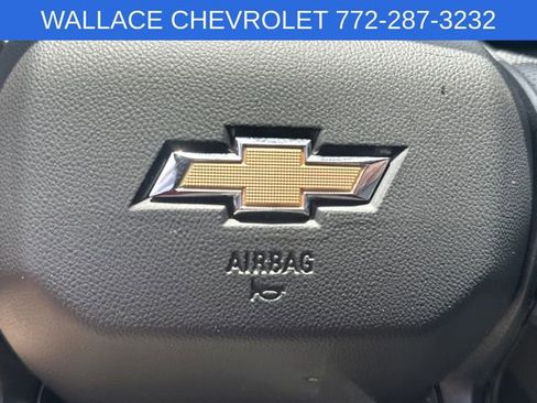 Used 2024 Chevrolet Colorado W/T RWD image 22