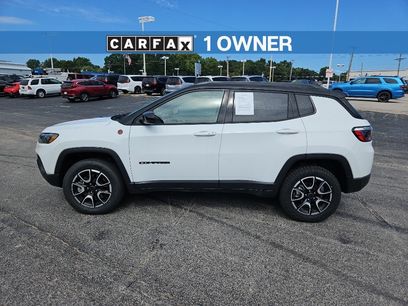 Used 2025 Jeep Compass Trailhawk