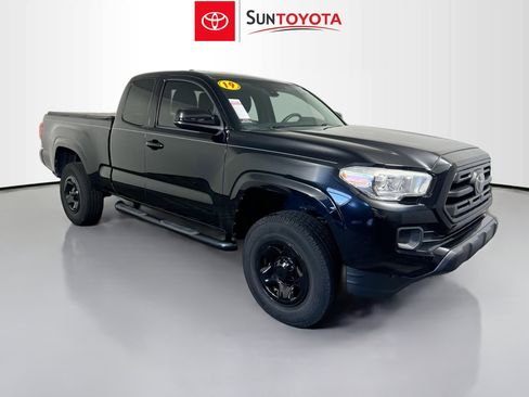 Used 2019 Toyota Tacoma SR w/ SR Convenience Package RWD image 1