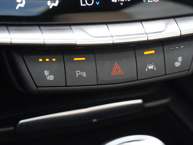 Used 2025 Cadillac XT4 Premium Luxury w/ Cold Weather Package FWD image 40