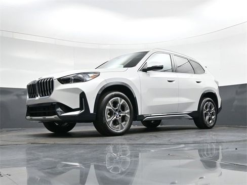 Used 2025 BMW X1 xDrive28i w/ Technology Package image 31