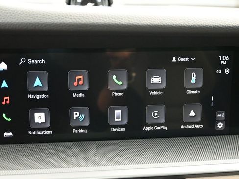 Used 2025 Porsche 911 Carrera image 8