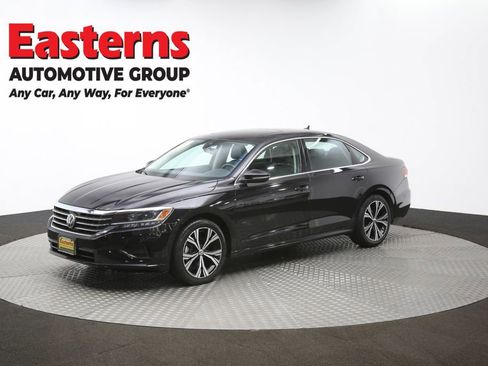 Used 2022 Volkswagen Passat 2.0T SE image 56
