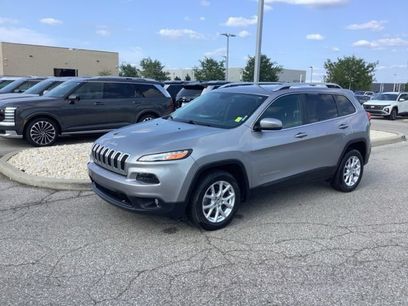 Used 2017 Jeep Cherokee Latitude w/ Safety/Convenience Group