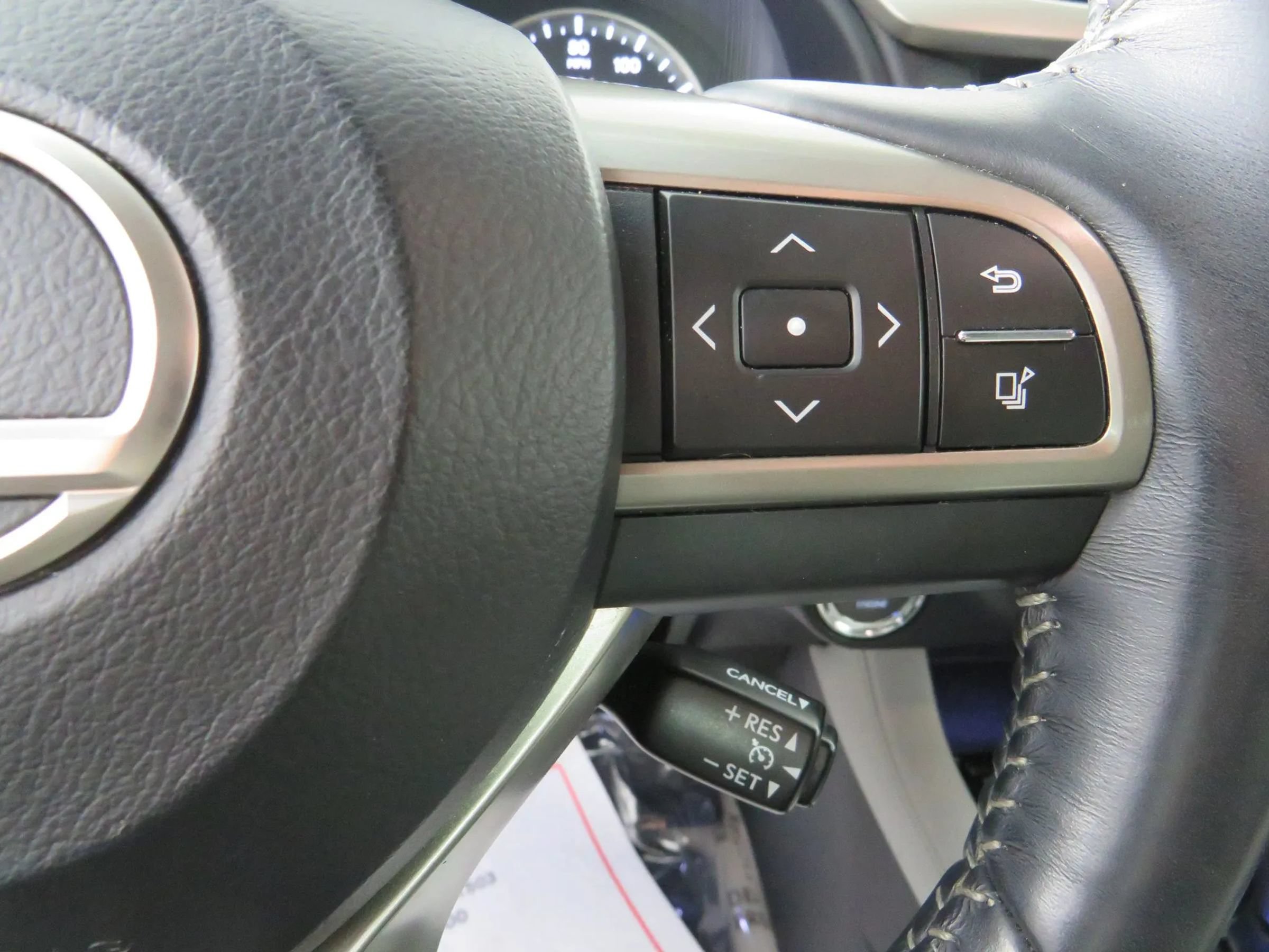 Used 2016 Lexus RX 350 AWD w/ Premium Package image 18