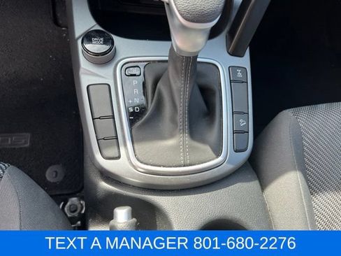 Used 2024 Kia Seltos LX AWD/4WD image 25